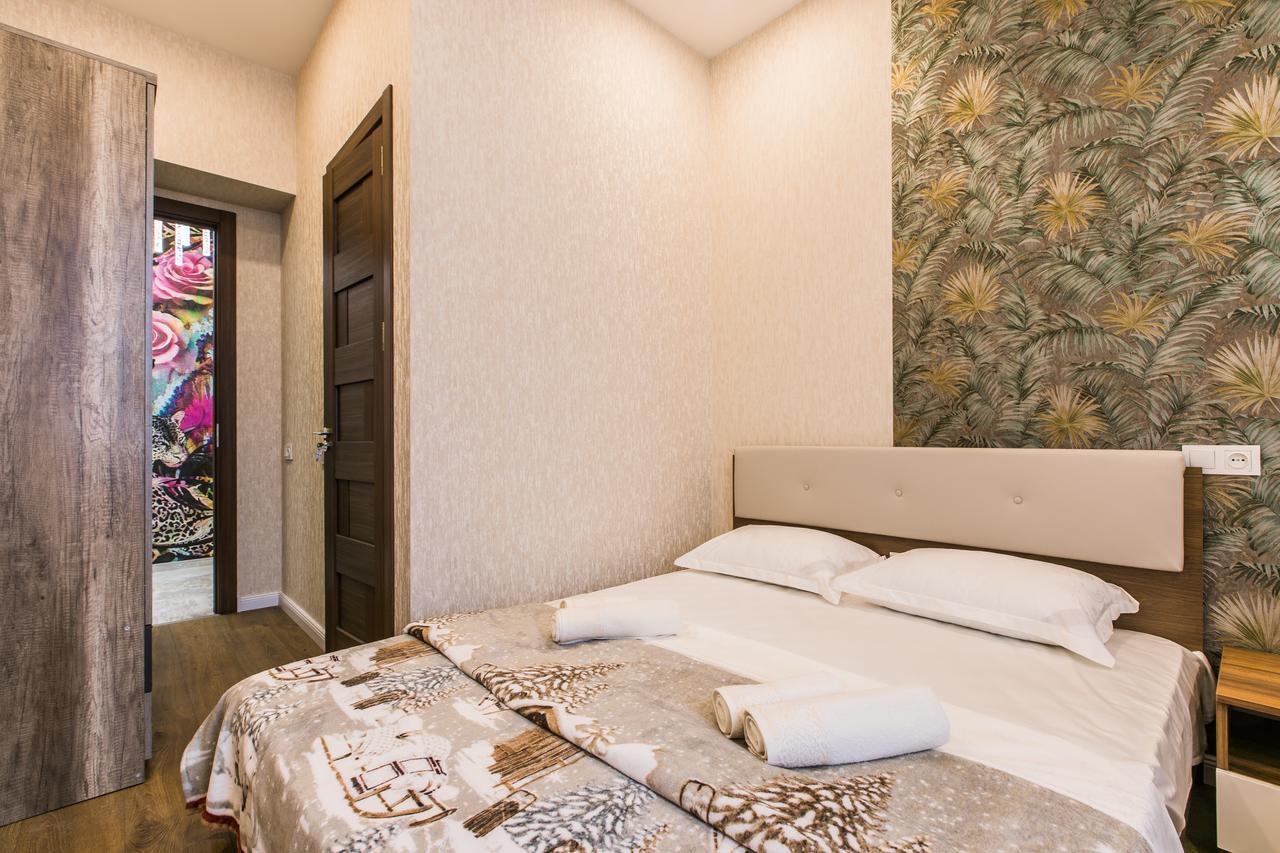Sweet Home 6 VIP Rustaveli Avenue Tbilisi Buitenkant foto
