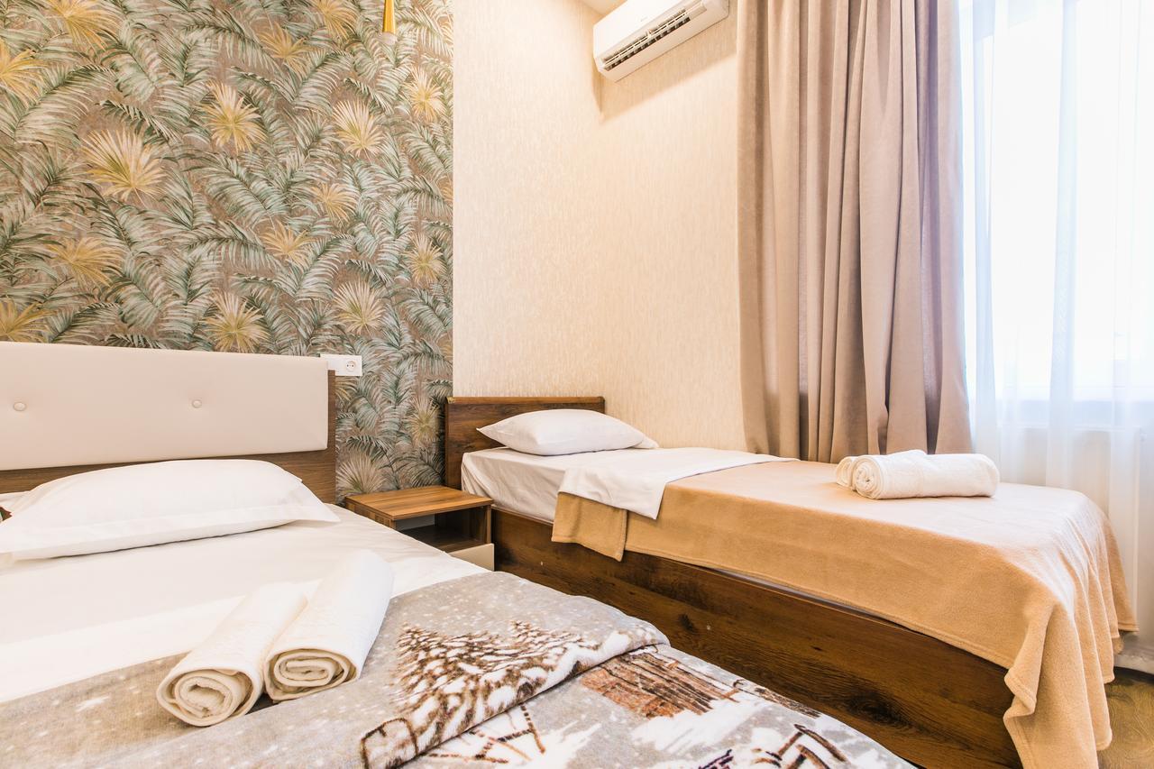 Sweet Home 6 VIP Rustaveli Avenue Tbilisi Buitenkant foto